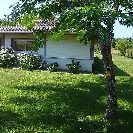 Sleeps 6 Pool *