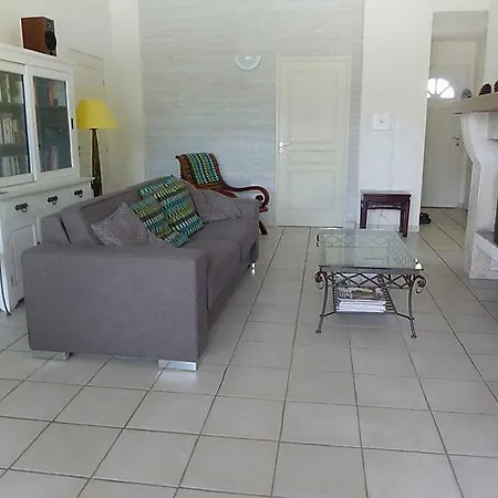 Tatil Evi Sleeps 6 Pool