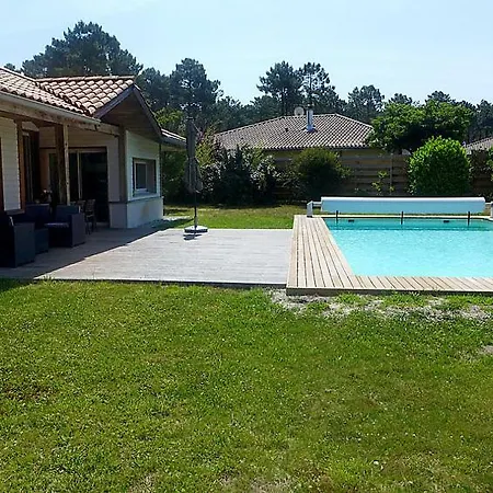 Sleeps 6 Pool Léon
